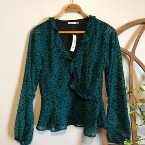 Printed Ruffle Surplice Puff Sleeve Peplum Top